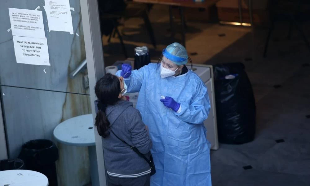 Γεωργιάδης για πλαφόν στα μοριακά τεστ: 'Θα είναι χαμηλότερο των 60 ευρώ και κοντά στα 50 ευρώ"